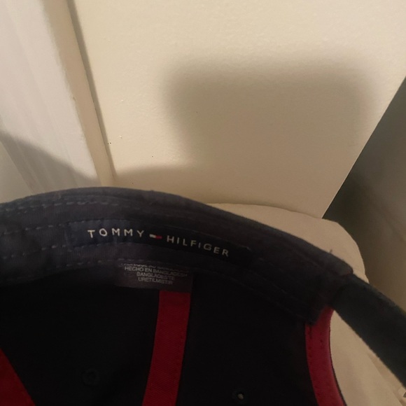 Tommy Hilfiger Vintage Logo Metal Adjustable back Hat main image 4